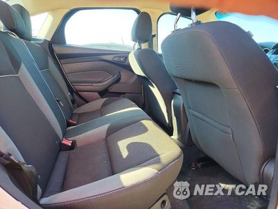 Zdjęcie 10 z 12 samochodu: 2012 FORD FOCUS SE VIN:1FAHP3F25CL179573 - miniatura
