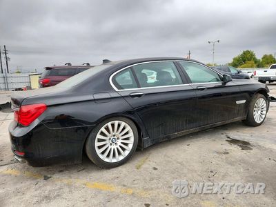 Trzecie zdjęcie samochodu z tyłu: 2012 BMW 750 LXI VIN:WBAKC8C56CC437359 - miniatura