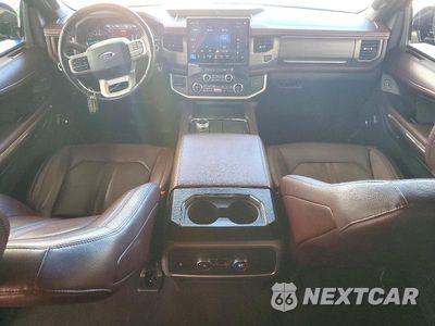 Zdjęcie 8 z 14 samochodu: 2024 FORD EXPEDITION LIMITED VIN:1FMJU2A82REA37460 - miniatura