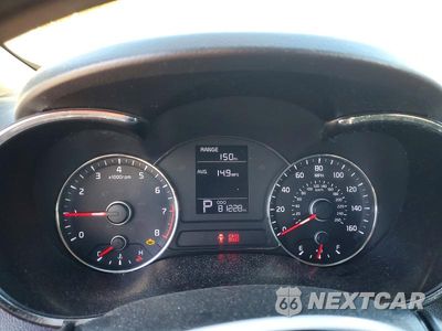 Zdjęcie 9 z 12 samochodu: 2014 KIA FORTE LX VIN:KNAFK4A65E5139630 - miniatura
