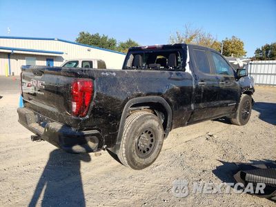Trzecie zdjęcie samochodu z tyłu: 2023 GMC SIERRA K1500 VIN:1GTRUAEK7PZ294062 - miniatura