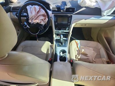 Zdjęcie 8 z 12 samochodu: 2013 VOLKSWAGEN PASSAT SE VIN:1VWBN7A35DC134371 - miniatura