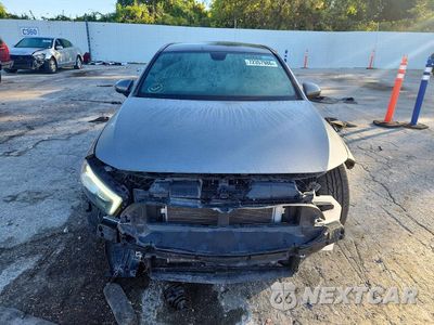Piąte zdjęcie samochodu w środku: 2019 MERCEDES-BENZ A 220 4MATIC VIN:WDD3G4FB0KW019484 - miniatura