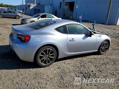 Trzecie zdjęcie samochodu z tyłu: 2017 TOYOTA 86 BASE VIN:JF1ZNAA11H8710680 - miniatura