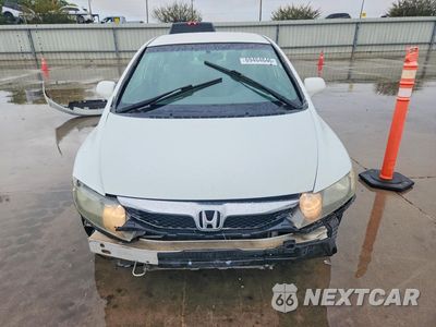 Piąte zdjęcie samochodu w środku: 2010 HONDA CIVIC LX VIN:2HGFA1F5XAH560249 - miniatura