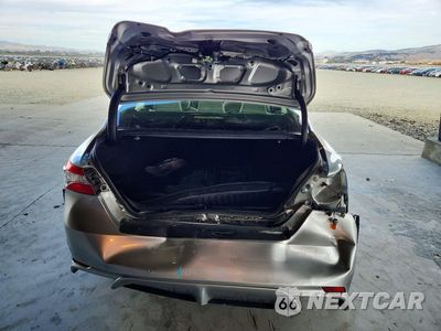 Zdjęcie 6 z 12 samochodu: 2018 TOYOTA CAMRY SE VIN:JTNB11HK5J3051944 - miniatura