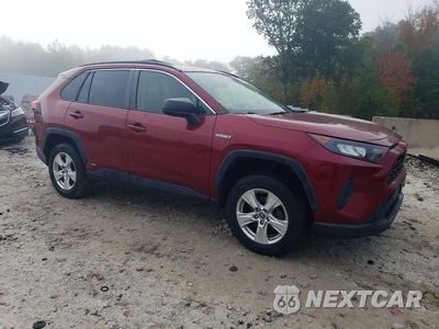 Czwarte zdjęcie samochodu z boku: 2019 TOYOTA RAV4 LE VIN:JTMLWRFV0KD513747 - miniatura