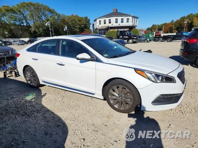 Czwarte zdjęcie samochodu z boku: 2017 HYUNDAI SONATA SPORT VIN:5NPE34AFXHH467352 - miniatura