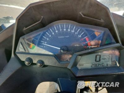 Zdjęcie 7 z 9 samochodu: 2014 KAWASAKI EX300 B VIN:JKAEX8B17EDA06123 - miniatura