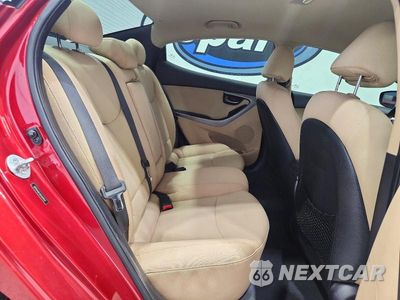 Zdjęcie 10 z 12 samochodu: 2013 HYUNDAI ELANTRA GLS VIN:5NPDH4AE4DH264052 - miniatura