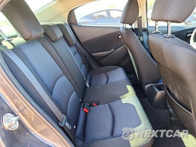 Zdjęcie 10 z 12 samochodu: 2019 TOYOTA YARIS LE VIN:3MYDLBYVXKY509849 - miniatura