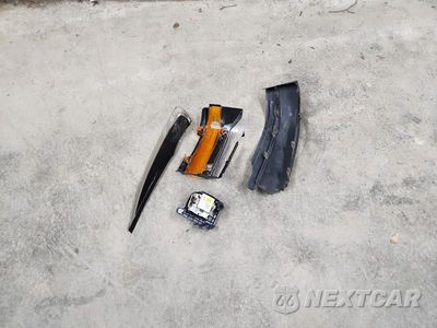 Zdjęcie 12 z 13 samochodu: 2016 CHEVROLET SILVERADO K1500 LT VIN:3GCUKREC6GG354968 - miniatura