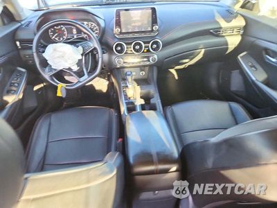 Zdjęcie 8 z 12 samochodu: 2020 NISSAN SENTRA SR VIN:3N1AB8DV9LY288441 - miniatura