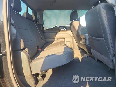 Zdjęcie 10 z 12 samochodu: 2025 CHEVROLET SILVERADO K1500 RST VIN:2GCUKEED6S1124513 - miniatura