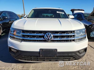 Piąte zdjęcie samochodu w środku: 2018 VOLKSWAGEN ATLAS SE VIN:1V2DR2CA1JC547333 - miniatura