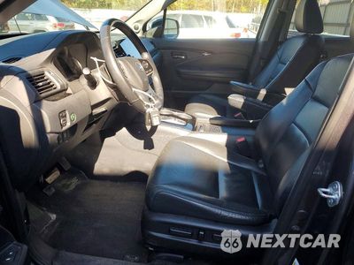 Zdjęcie 7 z 13 samochodu: 2019 HONDA PILOT TOURING VIN:5FNYF6H62KB033714 - miniatura
