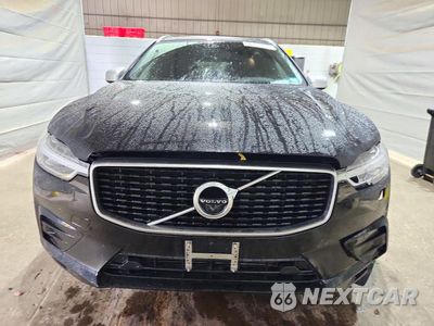 Piąte zdjęcie samochodu w środku: 2019 VOLVO XC60 T6 R-DESIGN VIN:LYVA22RMXKB231509 - miniatura