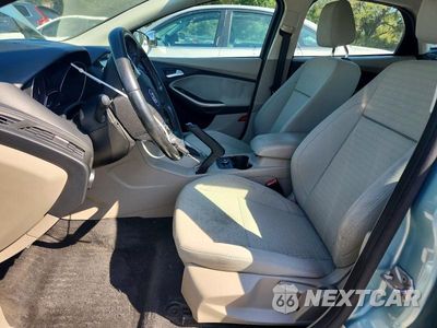 Zdjęcie 7 z 12 samochodu: 2012 FORD FOCUS SEL VIN:1FAHP3M2XCL307339 - miniatura