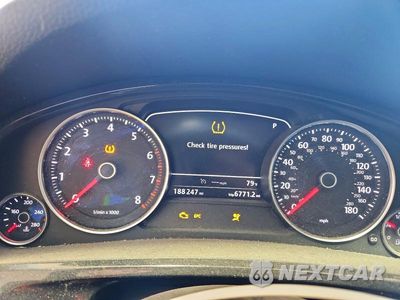 Zdjęcie 9 z 13 samochodu: 2013 VOLKSWAGEN TOUAREG V6 VIN:WVGEF9BP4DD001827 - miniatura
