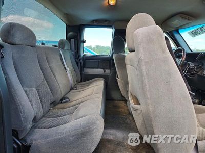 Zdjęcie 10 z 12 samochodu: 2006 CHEVROLET SILVERADO K1500 VIN:1GCEK19T36E140591 - miniatura