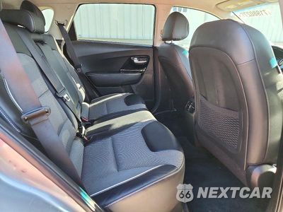 Zdjęcie 11 z 13 samochodu: 2022 KIA NIRO EV EX VIN:KNDCC3LG4N5158902 - miniatura