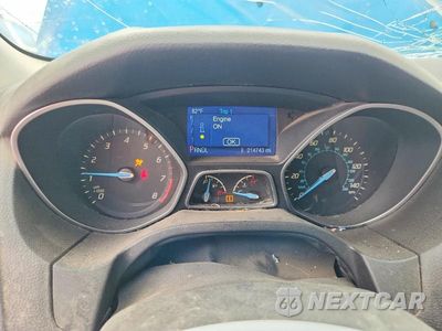 Zdjęcie 9 z 12 samochodu: 2014 FORD FOCUS VIN:1FADP3F2XEL207708 - miniatura
