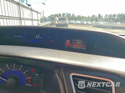 Zdjęcie 9 z 12 samochodu: 2015 HONDA CIVIC LX VIN:19XFB2F59FE043691 - miniatura
