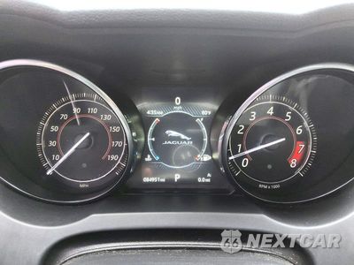 Zdjęcie 9 z 13 samochodu: 2016 JAGUAR F-TYPE VIN:SAJWA6AT1G8K27083 - miniatura