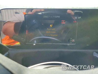 Zdjęcie 9 z 12 samochodu: 2019 MERCEDES-BENZ A 220 4MATIC VIN:WDD3G4FB4KW019858 - miniatura