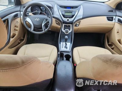 Zdjęcie 8 z 12 samochodu: 2011 HYUNDAI ELANTRA GLS VIN:5NPDH4AE8BH010003 - miniatura