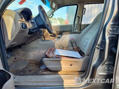 Zdjęcie 7 z 13 samochodu: 2003 FORD EXPLORER XLS VIN:1FMZU62K33UA22919 - miniatura