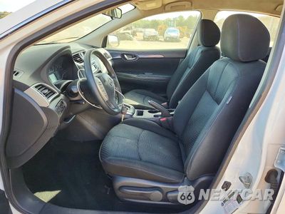 Zdjęcie 7 z 13 samochodu: 2017 NISSAN SENTRA S VIN:3N1AB7AP3HY239470 - miniatura