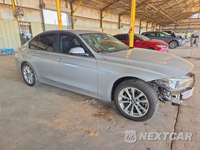 Czwarte zdjęcie samochodu z boku: 2018 BMW 320 I VIN:WBA8A9C52JAH12338 - miniatura