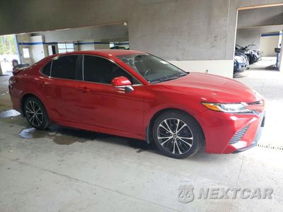 Czwarte zdjęcie samochodu z boku: 2019 TOYOTA CAMRY SE VIN:4T1B11HK6KU176060 - miniatura