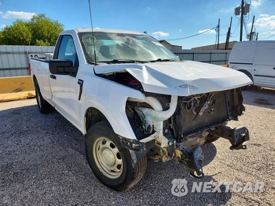 Czwarte zdjęcie samochodu z boku: 2022 FORD F150 VIN:1FTMF1EB9NKD10479 - miniatura