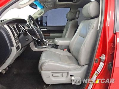 Zdjęcie 7 z 13 samochodu: 2012 TOYOTA TUNDRA CREWMAX LIMITED VIN:5TFHY5F10CX244980 - miniatura
