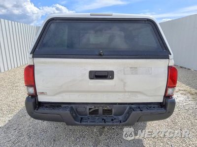 Zdjęcie 6 z 13 samochodu: 2021 TOYOTA TACOMA SR VIN:3TYRX5GN5MT028398 - miniatura