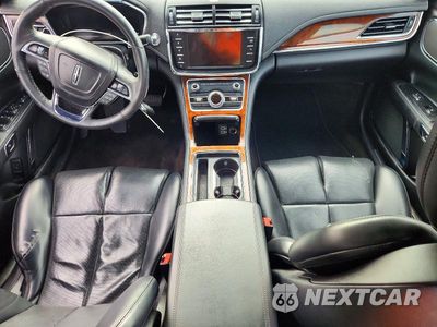 Zdjęcie 8 z 12 samochodu: 2020 LINCOLN CONTINENTAL VIN:1LN6L9HK3L5608755 - miniatura
