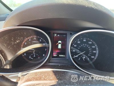 Zdjęcie 9 z 12 samochodu: 2018 HYUNDAI SANTA FE SPORT 2.0T ULTIMATE VIN:5NMZW4LA1JH058993 - miniatura