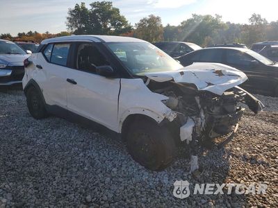 Czwarte zdjęcie samochodu z boku: 2021 NISSAN KICKS S VIN:3N1CP5BV9ML498869 - miniatura