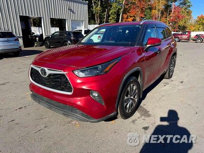 2022 TOYOTA HIGHLANDER XLE 5TDHZRBH2NS181669 - główne zdjęcie licytacji z USA - miniatura