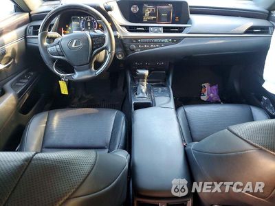 Zdjęcie 8 z 12 samochodu: 2019 LEXUS ES 350 VIN:58ABZ1B13KU035710 - miniatura