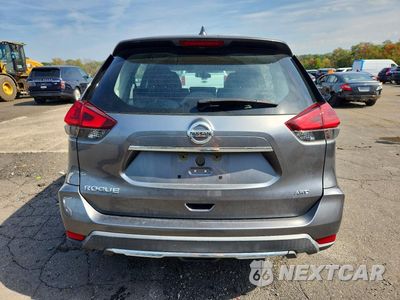 Zdjęcie 6 z 13 samochodu: 2018 NISSAN ROGUE S VIN:KNMAT2MV5JP535170 - miniatura