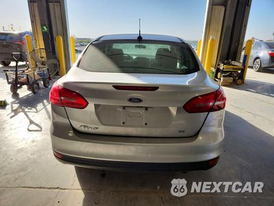 Zdjęcie 6 z 13 samochodu: 2017 FORD FOCUS SE VIN:1FADP3F25HL317294 - miniatura