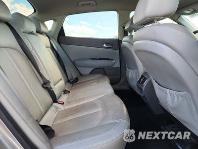 Zdjęcie 10 z 12 samochodu: 2016 KIA OPTIMA EX VIN:5XXGU4L35GG043466 - miniatura
