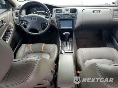 Zdjęcie 8 z 12 samochodu: 2001 HONDA ACCORD EX VIN:1HGCG16501A060326 - miniatura