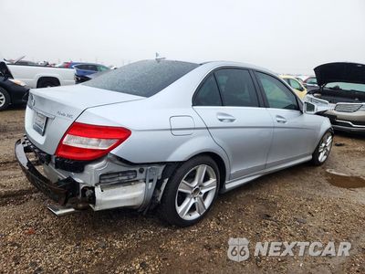 Trzecie zdjęcie samochodu z tyłu: 2010 MERCEDES-BENZ C 300 4MATIC VIN:WDDGF8BB6AR086959 - miniatura