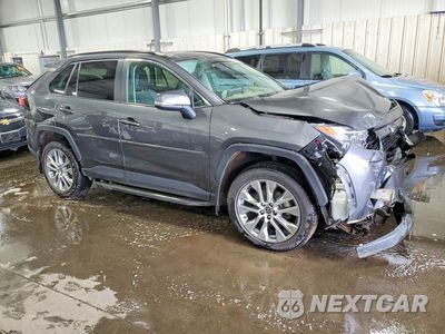 Czwarte zdjęcie samochodu z boku: 2022 TOYOTA RAV4 XLE PREMIUM VIN:2T3A1RFV5NC262433 - miniatura