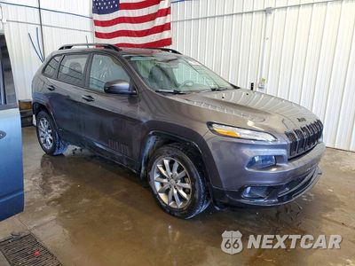Czwarte zdjęcie samochodu z boku: 2018 JEEP CHEROKEE LATITUDE VIN:1C4PJMCB8JD586828 - miniatura
