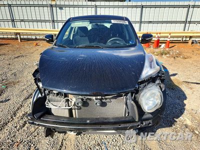 Piąte zdjęcie samochodu w środku: 2015 NISSAN JUKE S VIN:JN8AF5MV9FT563114 - miniatura